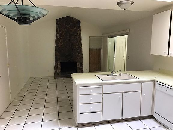 3rd image of 7956 Pedrick St