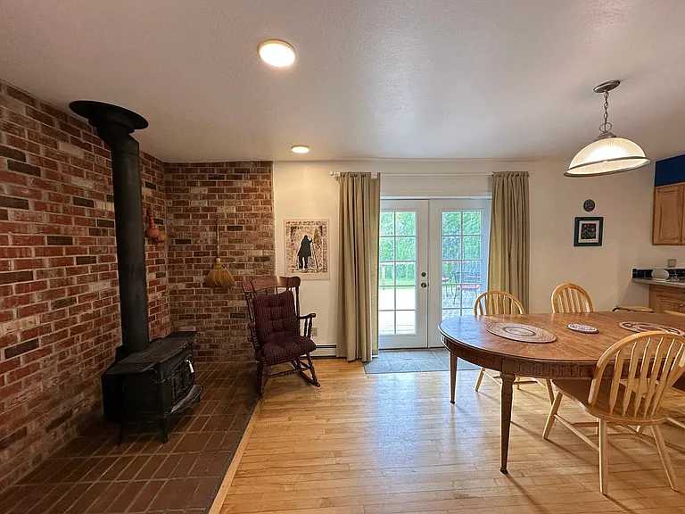 4069 Old Wood Rd — Photo 6