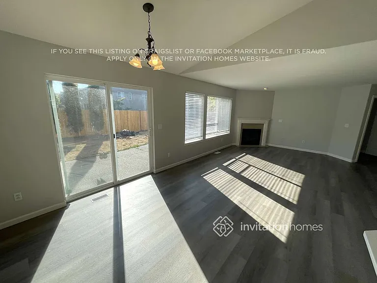 9008 191st St E — Photo 5