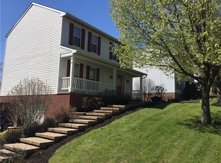 138 Elmhurst Dr, Coraopolis, PA