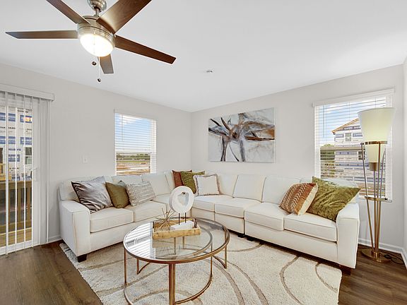 3rd image of 179 Terrabrook Way #1126