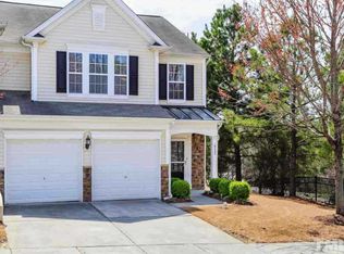 8725 Braxwood Pl, Raleigh, NC 27617