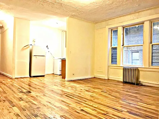 Rented by Simply Brooklyn Realty Inc | media 28