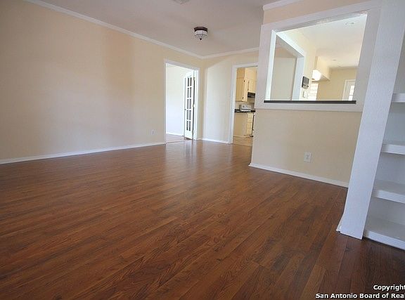 5th image of 2219 Pipestone Dr