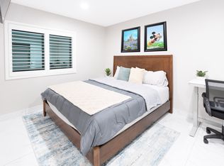 2719 Mar Les Ln #2, Santa Ana, CA 92706
