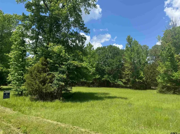 70 Cypress Cir, Mount Vernon, TX 75457