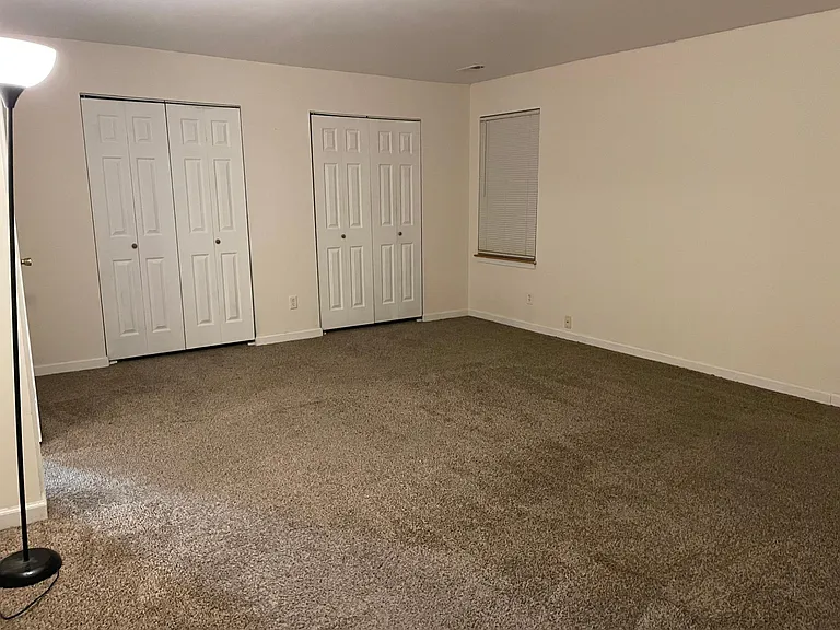 3410 Bangor Ct — Photo 8