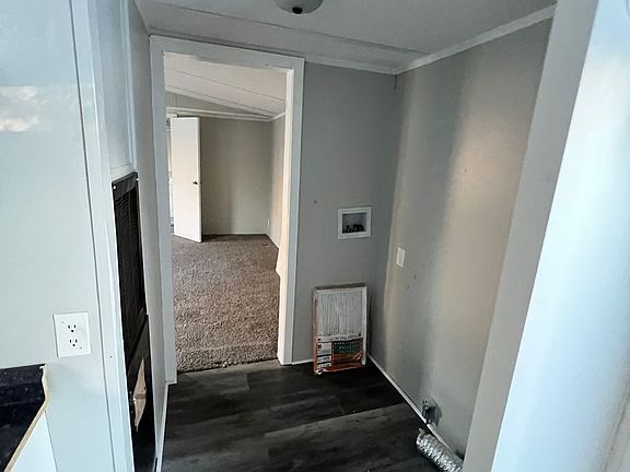 5th image of 19 Bargin Ln #13