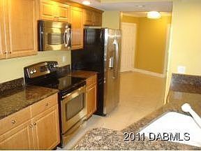 4th image of 3311 S Atlantic Ave APT 301