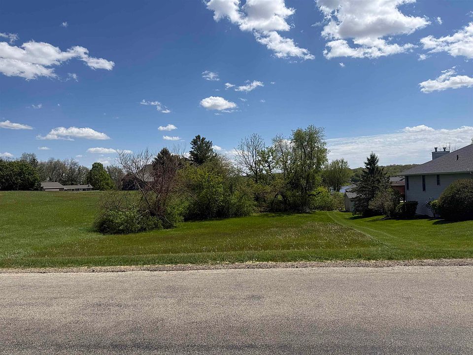 1st image of 951 Lake Summerset Rd