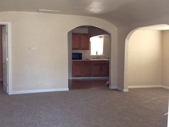 4th image of 1408 N Safford Ave