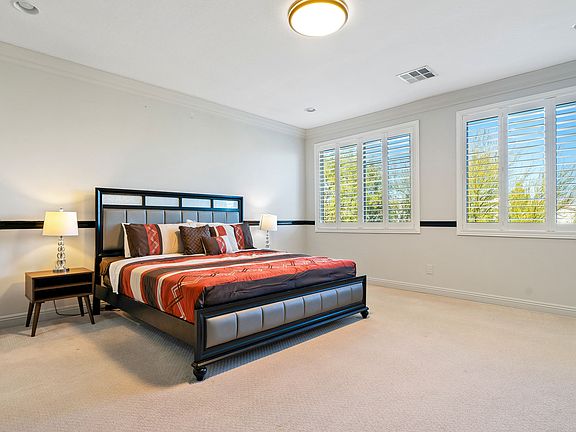 2nd image of 9718 Wildflower Vista Ave #1