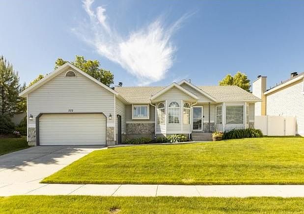 1st image of 777 W Still Blossom Ln