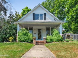 198 Pinckney Rd, Little Silver, NJ 07739