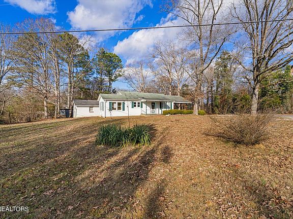 3rd image of 3306 Highway 411
