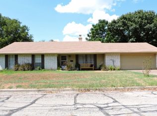 3317 Lake Heights Dr, Waco, TX 76708