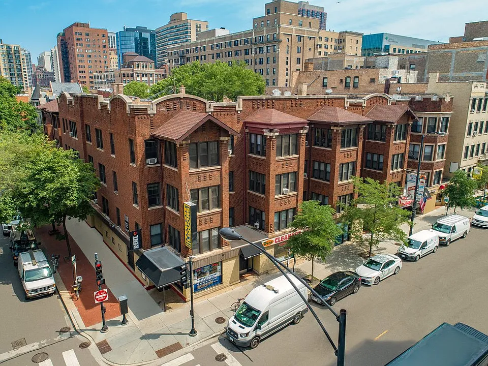 430-446 W. Diversey