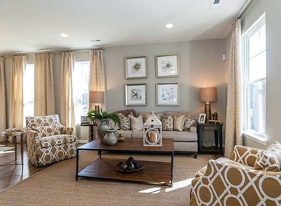 5th image of 8047 Rutland Village Dr #24