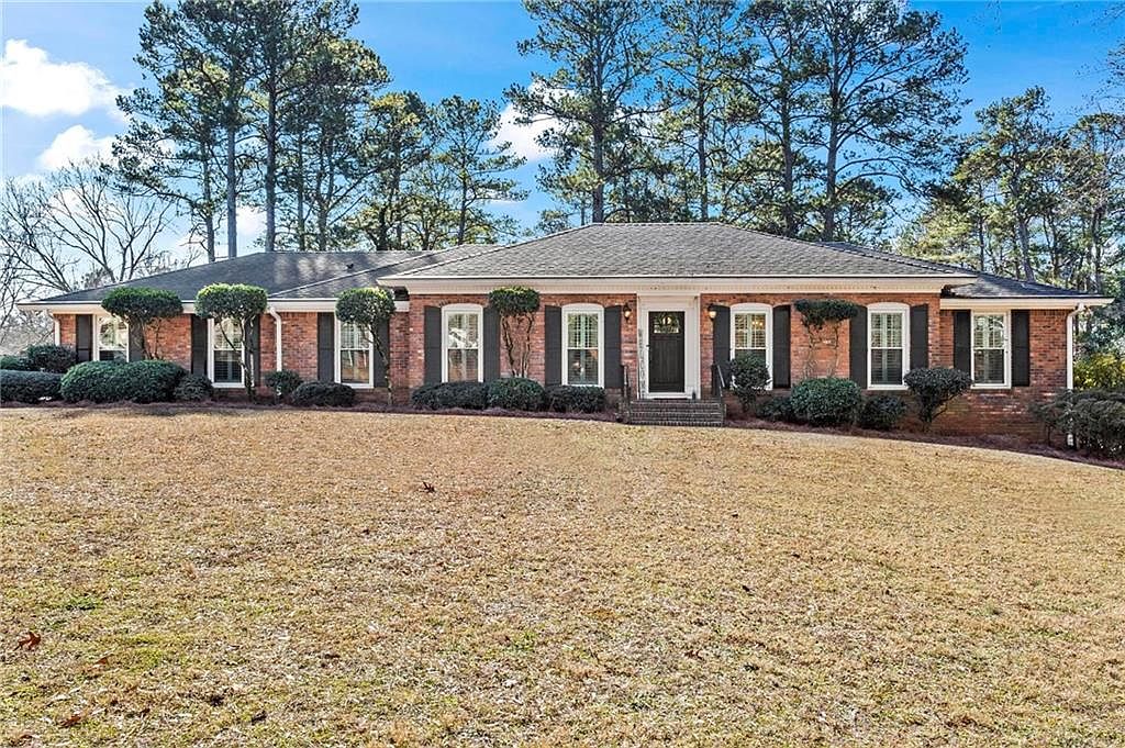 1554 King Arthur Ct SE, Smyrna, GA 30080 | Zillow