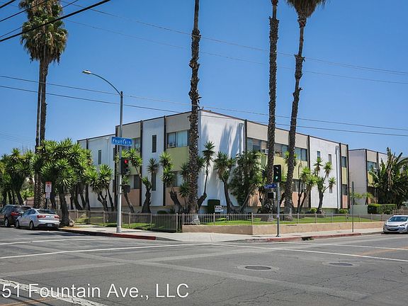 3rd image of 6151 Fountain Ave #1