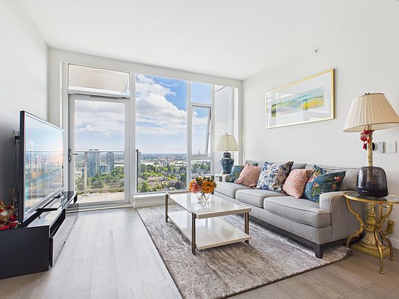 5th image of 7418 Paulson St #1803