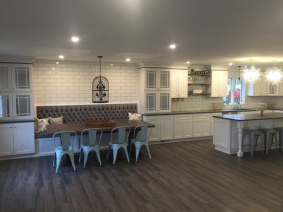 2nd image of 523 Shadydale Dr #523
