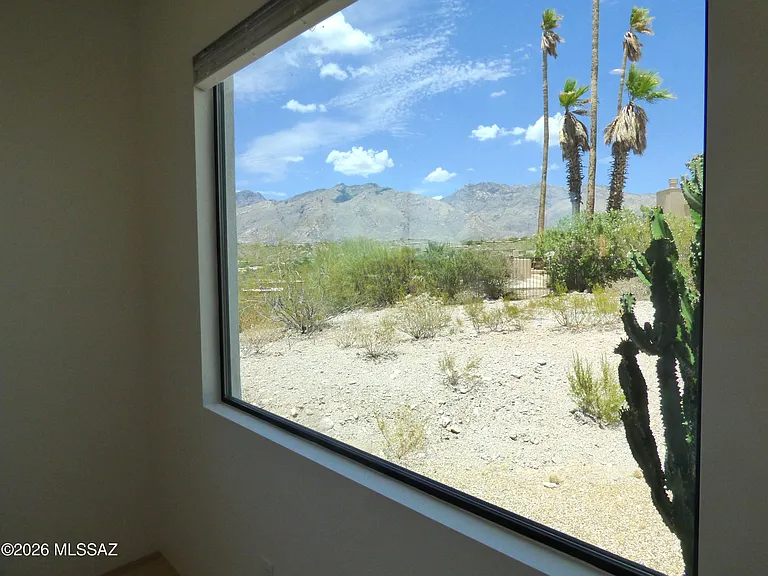 5721 E Paseo Cocospera — Photo 30