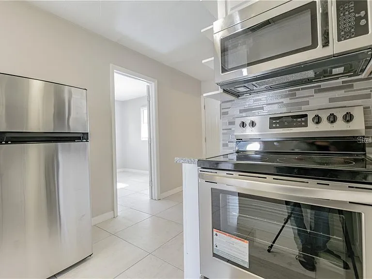 7408 S Sherrill St #B — Photo 10