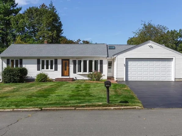 112 Woodcrest Court, Manchester, NH 03109