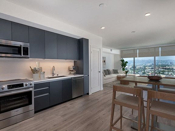 2nd image of 3311 S La Cienega Blvd #2802