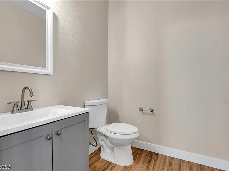 7658 Engleberg Ave — Photo 23