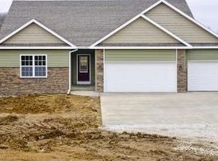 1106 NE Vicksburg Dr, Ankeny, IA 50021
