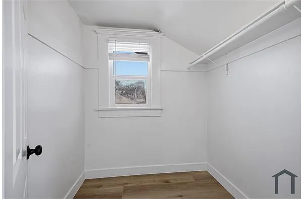 Building Photo - 1232 W 51st Pl