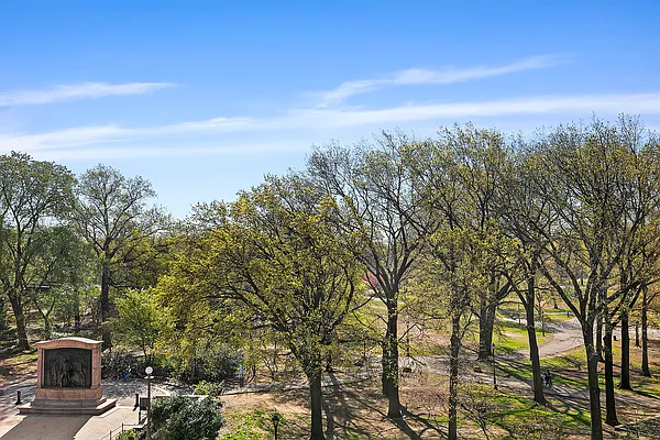 Rented by Compass | media 26