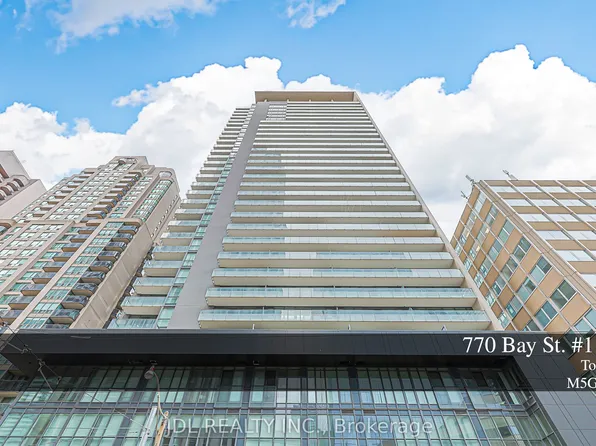 770 Bay St Unit 1105, Toronto, ON M5G 0A6