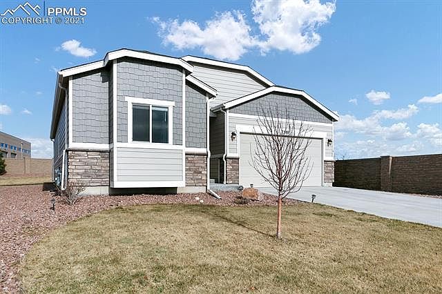 1st image of 7388 Preble Dr