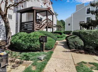 10042 Oakton Terrace Rd, Oakton, VA 22124