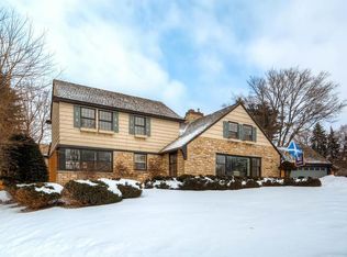 4904 Sunnyside Rd, Edina, MN 55424