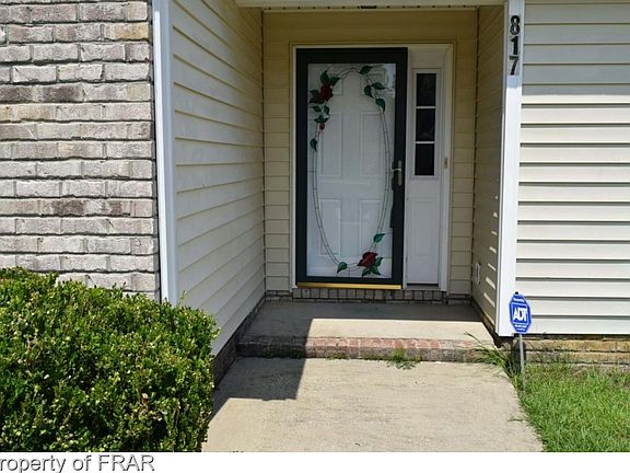 3rd image of 817 Broadmore Dr