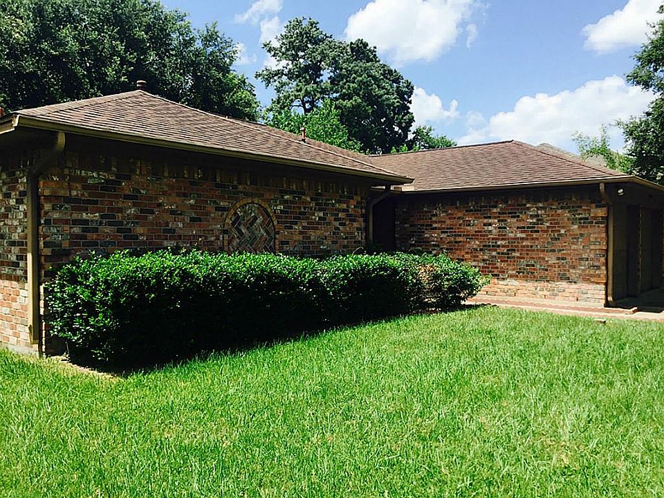 1st image of 12831 Stillington Dr