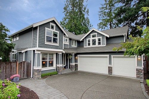 1st image of 7122 NE 167th St