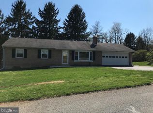 5 Washington Rd, New Freedom, PA 17349