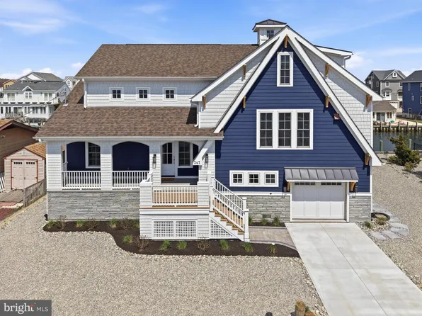 247 Pine Dr, Bayville, NJ 08721