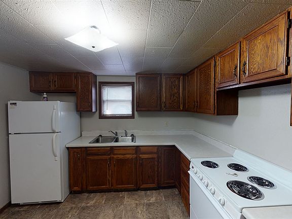 4065-Third-St-NE-04282022_103014