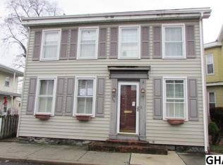 15 W Locust St, Mechanicsburg, PA