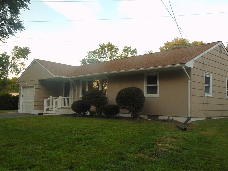1st image of 46 Canfield Ave