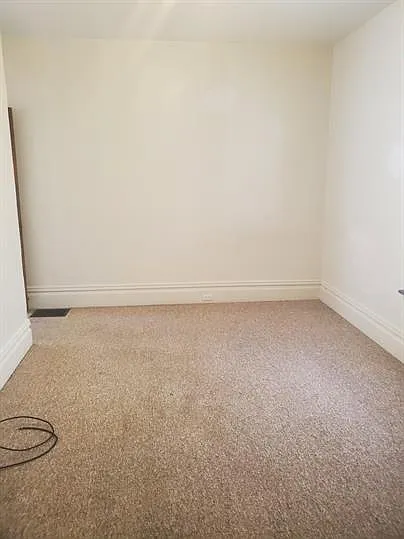383 Maple Ave — Photo 13