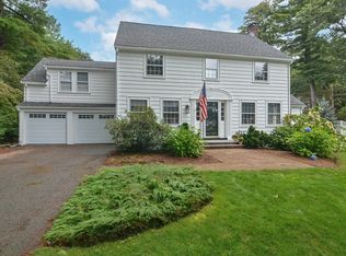 1 Brookfield Cir, Wellesley, MA 02481