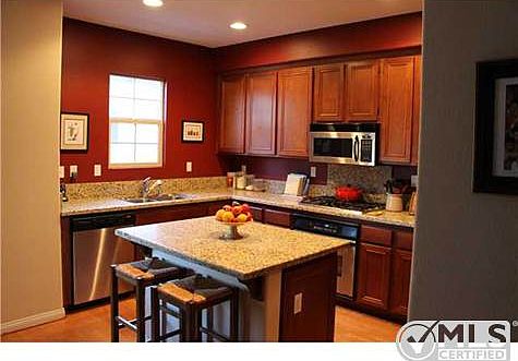 4th image of 2694 Escala Cir