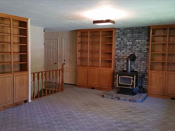 5th image of 1630 Teakwood St